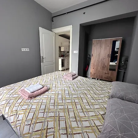 Sweet In Historical Area *