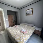 Sweet In Historical Area Hotel *