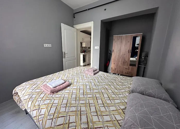 Sweet In Historical Area *